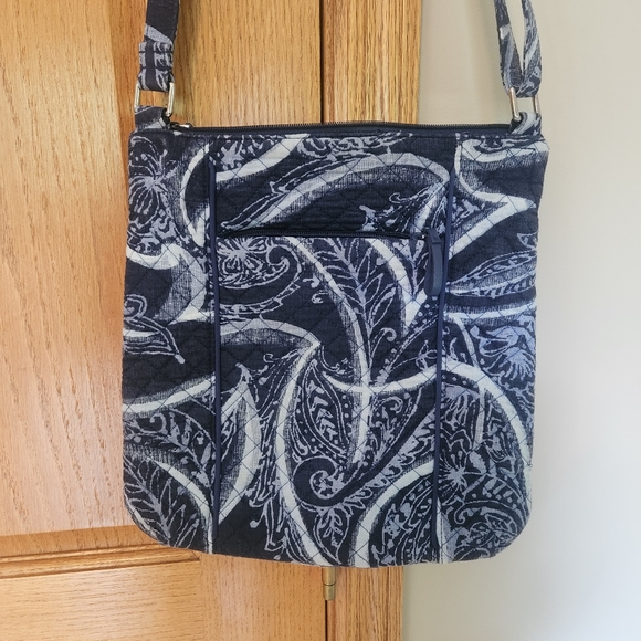 Vera Bradley Crossbody Bag - Picture 8 of 12